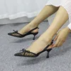 2020 Slincback кружева женщин насосы элегантные заостренные носки тонкие каблуки каблуки женские сандалии летние сандалии летняя обувь1
