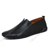 Nieuwe hot fashion 38-50 EUR nieuwe mannen lederen herenschoenen snoep kleuren overschoenen Britse casual schoenen gratis verzending espadrilles achttien