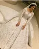 Apliques vestidos de banheiro vestidos de bola de tamanho de tamanho de trem da corte do tribunal vintage vestidos de noiva com véu combinando abiti da sposa
