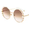 2019 luxe rond femmes lunettes de soleil perle décoration mode lunettes de soleil dames dégradé clair nuances uv400 occhiali da sole