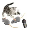 キャットのおもちゃのワイヤレスリモコンペットのおもちゃインタラクティブなpluchマウスRC電子ラットマウスのおもちゃの子猫の猫
