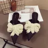 MOLAN BRAND Designer 2018 роскошная жемчужная бабочка-узел женщина плоский шелк слайды остроконечные леди скользят на мокасины мулы флипса