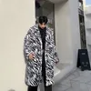 Casaco com estampa de zebra engrossado por atacado Masculino Moda Quente Parka Masculino de Algodão Casaco Longo Masculino Streetwear Selvagem Jaqueta Solta Roupas Masculinas