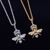 Animal Crown Bee Necklace hängen Guld Silver Color Iced Cubic Zircon Men's Hip Hop smycken med tenniskedja299y