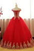 Utanför axeln röd quinceanera klänning med guld applikationer söt 15 16 födelsedagsfest klänning