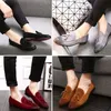 Schuhe Echtes Leder Kuh Wildleder Quaste Männer Loafer Designer Marke Slip On Für Mann