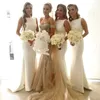 2020 Nowe Tanie Sukienki Druhna Afryki Biały Klejnot Neck Bez Rękawem Satyna Syrenka Sweep Plus Size Maid of Honor Wedding Gośne Suknie