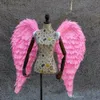 Ali di piume d'angelo di grandi dimensioni personalizzate per adulti per oggetti di scena per sfilate di moda Forniture per addio al nubilato in costume da gioco Cosplay