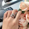 女性のローズゴールドの結婚式の豪華なフルドリルヘビオープンサイズの指輪送料無料
