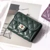 새로운 Lambskin Leather Card Holder 여성 신용 ID 여권 비즈니스 카드 핸드백 패션 디자이너 지갑 짧은 지갑 2402