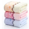 Factory Direct New Bath Handdoek Supermarkt Speciale Aanbieding Katoen Jacquard Broken File Plum Adult Soft Bad Handdoek