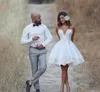 Nowe sukienki ślubne A Sweetheart Krótki plażę koronki ślubne suknie ślubne niestandardowe ręcznie robione aplikacje Najlepiej sprzedająca się moda romantyczna 94 0510