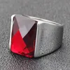 Vintage Mäns Kluster Ringar Mode Geometrisk Square Black Red Hemi-Precious Stone Rostfritt Stål Party Smycken Tillbehör Gåvor