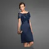 Navy Blue Mother Of The Bride Dresses Boat Neck Elegant High Quality Knee Length Short Beach Wedding Party Gown Plus Size Backless Sequined