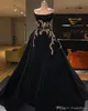 Eleganta straplösa kvällsklänningar A-line med guldbroderi Särskilda tillfälle Party Gowns Celebrity Gowns Maxi Prom Wear Robe de Marie