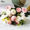 Fiori artificiali 13 teste 1 pacchetto Bouquet di rose bianche Rose di seta in poliestere Decorazione domestica di nozze rosa Piante finte Fiore