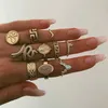 10Pcs / Set Vintage Boho Snake Crystal Finger Rings Set Punk Bohemian Статуя Будды Каменное кольцо для женщин Party Jewelry Gift Бесплатная доставка