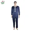 Африканские мужские костюмы Dashiki Bazin Riche, топы, рубашка и брюки, комплект из 3 предметов с вышивкой, темно-синий, черный, белый, африканская мужская одежда robe205K