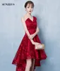 Vestidos de noche de encaje rojo vino 2019 Nuevos vestidos de fiesta altos y bajos Un hombro Borgoña Ropa formal para mujeres Túnica corta