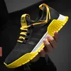 2022 Scarpe da corsa G.N.SHIJIA Fashion Top Quality Flying Weaving Suola in gomma Nero Bianco Giallo 72 Donna Uomo Sport Sneaker