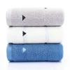 Factory Direct Cotton Hotel Triangle Handduk 110g Mjukt absorberande förtjockning Öka hushållens tvätttåg Handduk Unisex