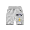 Crianças Meninos Shorts 16 cores Letter Listrado Joelho de comprimento Pants Criança Lazer Roupas de bebê Sports dinossauro bolso Elastic Pants 1-9T 060616