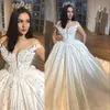 Lyx Arabiska Elfenbenskula Klänning Bröllopsklänningar Taffeta Puffy Beaded Appliques Plus Size Bridal Gowns Modest Corset Top Vestidos de Noiva 2019