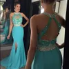 2019 New Elegant High Neck Prom Klänningar Billiga Brudtärna Klänningar Röda Långa Klänningar Evening Wear Party Gowns Bollkakor