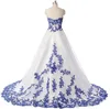 2019 High Low Royal Blue y White Vestidos de baile Cariño Sin mangas Apliques de encaje Parte delantera corta Parte posterior larga Vestidos de fiesta de noche