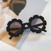 Ins Kinder süße Blumen Süßigkeiten Farbe Jungen Mädchen Kinder Sommer Mode Sonnenbrille Sonnenbrille Strandspielzeug