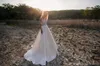 Garden Boho Western Wedding Dresses 라인 보석 넥 레이스 새틴 신부 가운 버튼 뒷모습 로브 드 마리에 BC10995