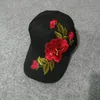 Fashion-Baseball Cap Hat Rose Flower avec Diamond Femme Casual Caps Simple Sun Hat Travel Sunshade Hats