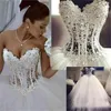 Abiti da sposa popolari a trapezio Abiti da sposa con scollo a cuore lunghi fino al pavimento Abiti da sposa in pizzo con perline Custom Made281n