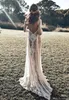 Abiti da sposa vintage in pizzo Boho Beach Applique a maniche lunghe Abito da sposa bohemien stile country senza schienale Abiti da sposa Hippie Gypsy vestido