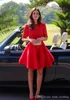 2019 Ucuz Kırmızı Kısa Dantel Mezuniyet Elbise Bir Çizgi Yarım Kollu Juniors Tatlı 15 Mezuniyet Kokteyl Parti Elbise Artı Boyutu Custom Made