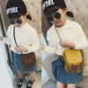 Yeni Moda Püskül Mini Messenger Bag Çocuk Kız Çantalar Madeni Para Çanta Çocuk Omuz Çantaları