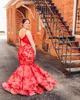 Rote Spitze Meerjungfrau Rückenless Prom Kleider gegen Nackenschelme abendliche Abendkleider plus Größe bodenlange formelle Kleidung 407