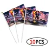 Trump Hand Flag 10pcs / set 14 * 21cm Donald Trump Flying USA Hand Flag Trump 2020 Elección Banner Banderas OOA8049