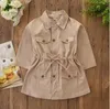 Kids Designer Kläder Tjejer Trench Coats Classic British Overcoat Wind Dust Ytterkläder Mode Parka Windbreaker Outwear Jackor Toppar B7216