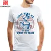 Männer Cooles Markendesign „Come With Me if You Want to Lift“ T-Shirt mit kurzen Ärmeln Arnold Schwarzenegger T-Shirt für Ehemann Geschenk-T-Shirt