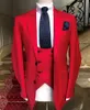 Neueste Rote Herrenanzüge Slim Fit Drei Stücke Groomsmen Hochzeit Smoking Für Männer Erreichte Revers Formale Prom Anzug (Jacke + Hose + Weste)