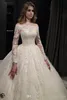 Robes de mariée robe de bal en dentelle hors épaule appliques longueur de plancher à manches longues balayage train dos nu plus la taille robe de mariée robes de mariée