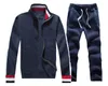 2020 NOVO capuz Mens fatos de treino de Inverno Jogging Sportsuits Moda Correndo Sportswear Big Cavalo Hoodies Calças Casacos Calças Casacos