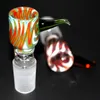 Färgglad glasbongskål bitar vattenpipor hona hane 14mm 18mm med honeycomb skärm runda glasskålar för oljeriggar bongar