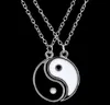 Najlepsi przyjaciele Miłośników Emalia Yin Yang Naszyjnik Wisiorek Blackwhite Para Sparowane Charms Choker Naszyjnik Kobiety / Mężczyzna Biżuteria Prezent - 57