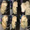 女性のためのホットセリングブラジルの髪のブロンドのウィッグ女性のための合成レースのフロントかつらのための長い波状613かつら自由な部分自然な毛の表線