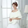Beyaz Kış Düğün Gelin Faux Kürk Sarar Sıcak Şallar Giyim Kadın Ceketler Balo Akşam Parti Yüksek Kaliteli Faux Kürk Düğün Sarar