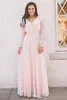 Baratos de mangas compridas Chiffon A-Line Durios de honra vestidos profundos V Neck Pavimento Comprimento Robe de Maid of Honor Plus Size Wedding Guest Dress