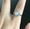 Elegant Heart Opal Finger Ring Mom's Gift Blue Natural Stone Fashion Women Jewelry Silver Alloy Ladies Engagement Rings AR18