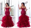 2022 rouge tulle volants robes de soirée formelles élégantes bretelles en dentelle appliques perlées pure taille dos ouvert robe de bal longue retour